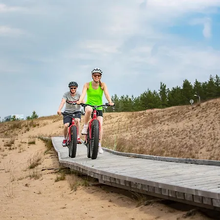 Taehtisara A - Ulkoporeammeella Lisaemaksullinen