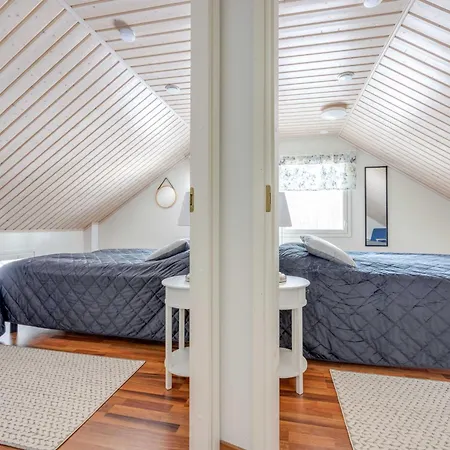 Taehtisara A - Ulkoporeammeella Lisaemaksullinen * Kalajoki