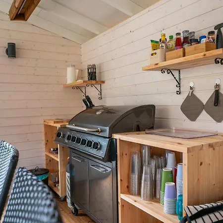 Taehtisara A - Ulkoporeammeella Lisaemaksullinen * Kalajoki